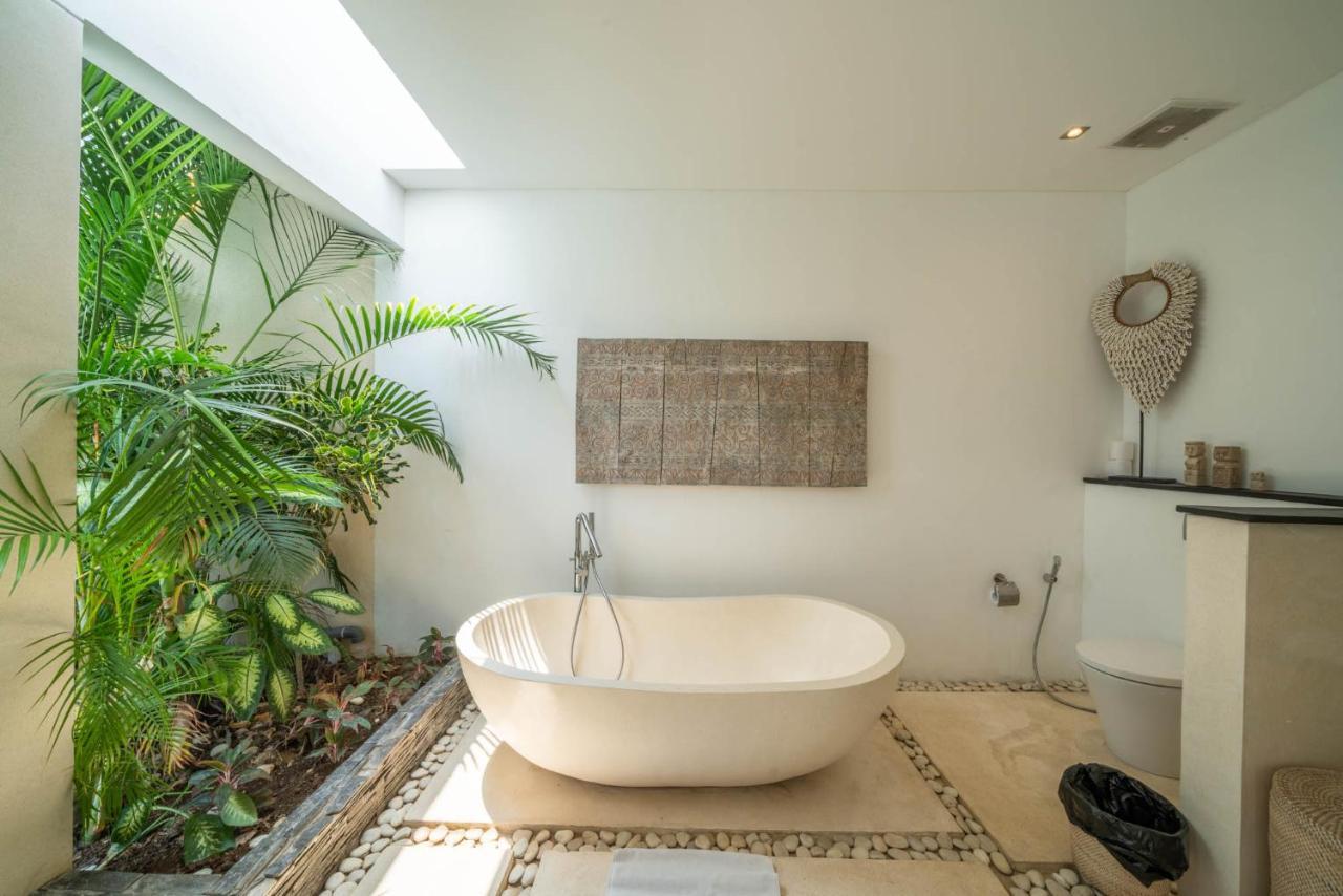 Tira - Elegant 3br In Villa *