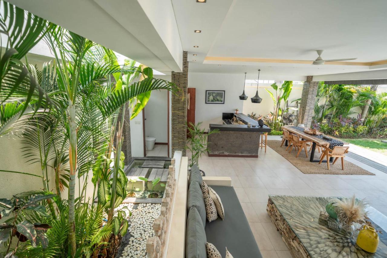Villa Tira - Elegant 3br In